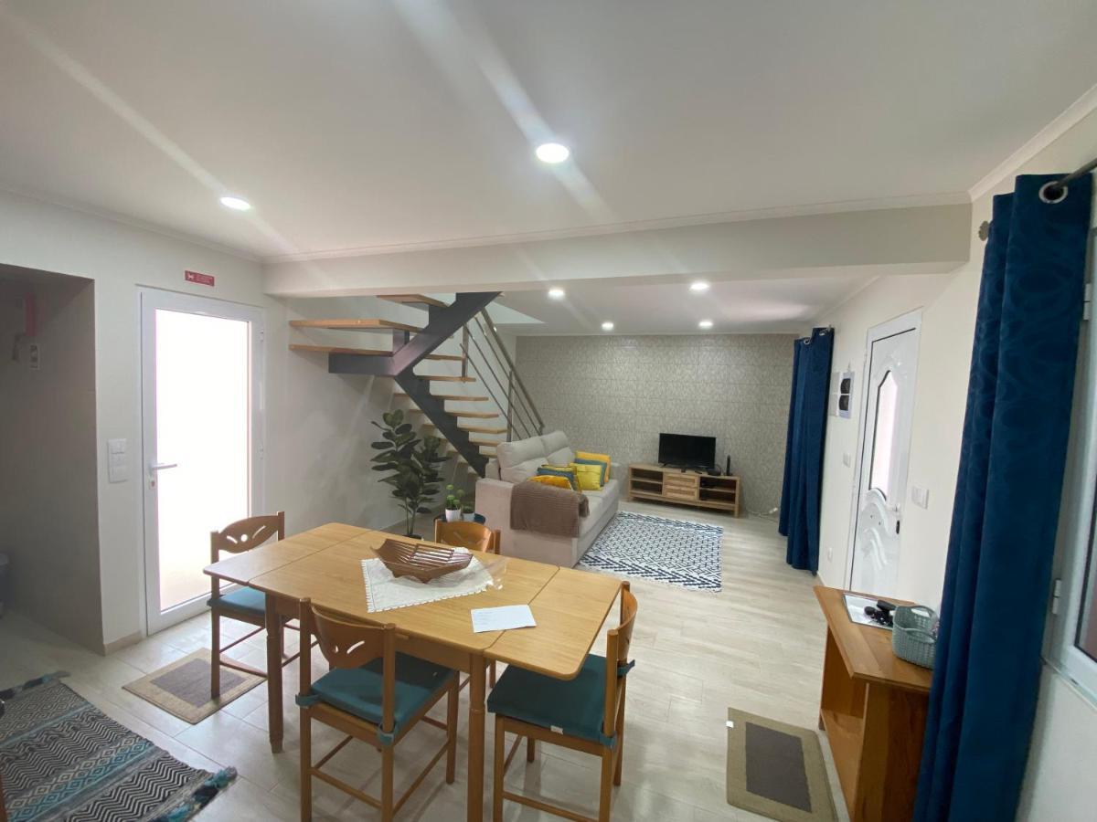 Casa Da Ribeira - Mosteiros 莫什泰鲁什 外观 照片
